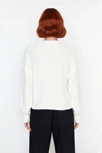 FRM Kadın Triko, Kazak