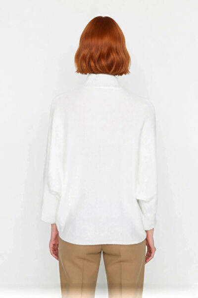 FRM Kadın Triko, Kazak