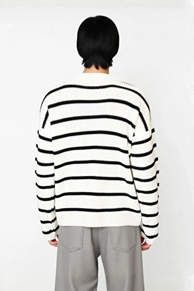 FRM Erkek Triko, Kazak