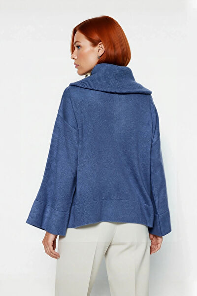 FRM Kadın Triko, Kazak