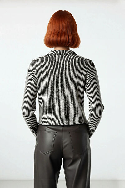 FRM Kadın Triko, Kazak