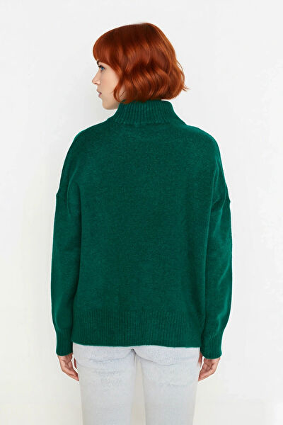 FRM Kadın Triko, Kazak