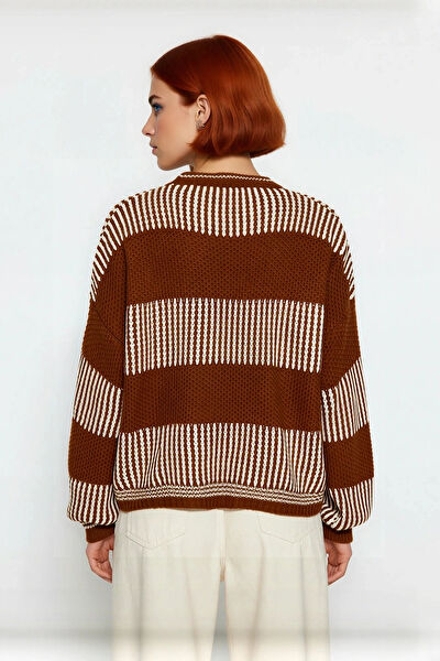 FRM Kadın Triko, Kazak