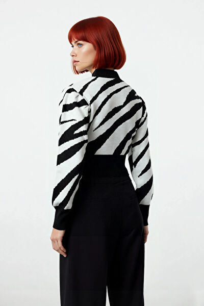 FRM Kadın Triko, Kazak