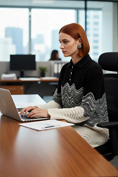 FRM Kadın Triko, Kazak