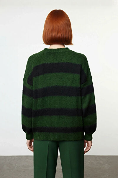 FRM Kadın Triko, Kazak