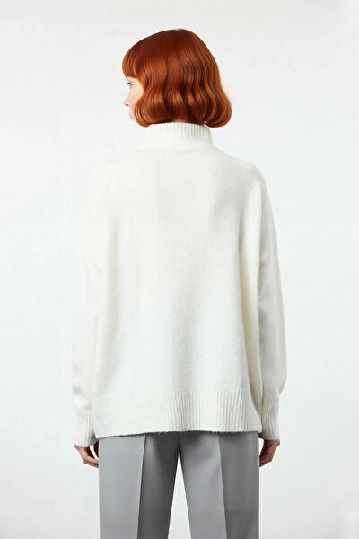 FRM Kadın Triko, Kazak