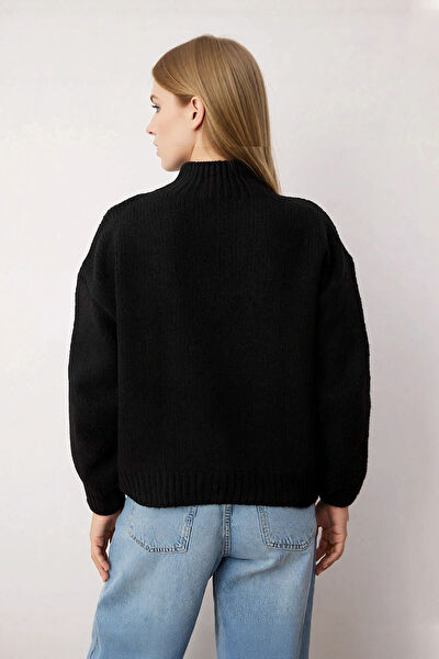 FRM Kadın Triko, Kazak