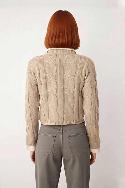 FRM Kadın Triko, Kazak