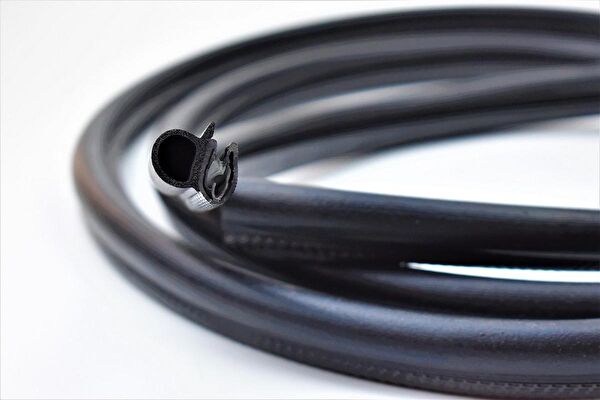 Göbel's Profil Kapı Ekipmanları