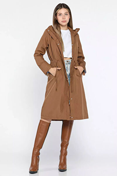 Gülseli Kadın Trençkot, Yağmurluk