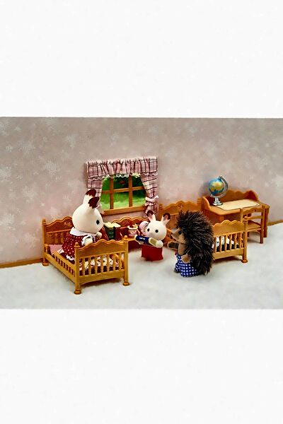 OMZ Oyuncak Bebek Evi