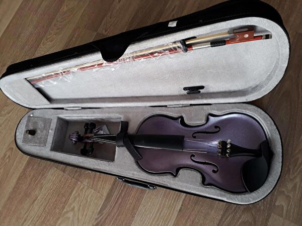 İDOL MÜZİK ALETLERİ Keman