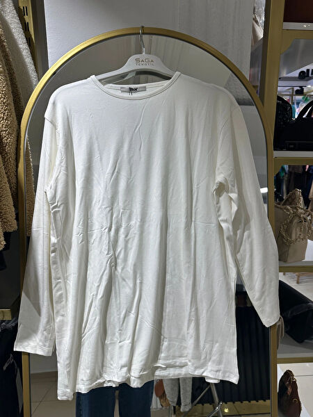 Hasenna Kadın Atlet, Body