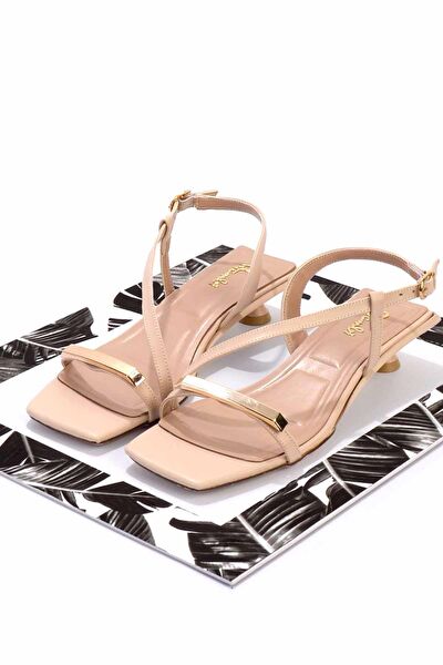 Bambi Klasik Topuklu Ayakkabı