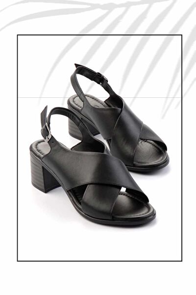 Bambi Klasik Topuklu Ayakkabı