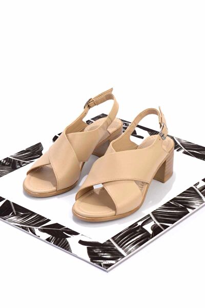 Bambi Klasik Topuklu Ayakkabı