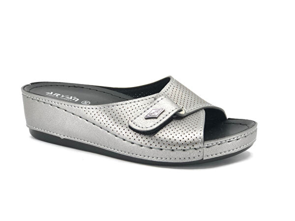 KOCAMANLAR Kadın Terlik