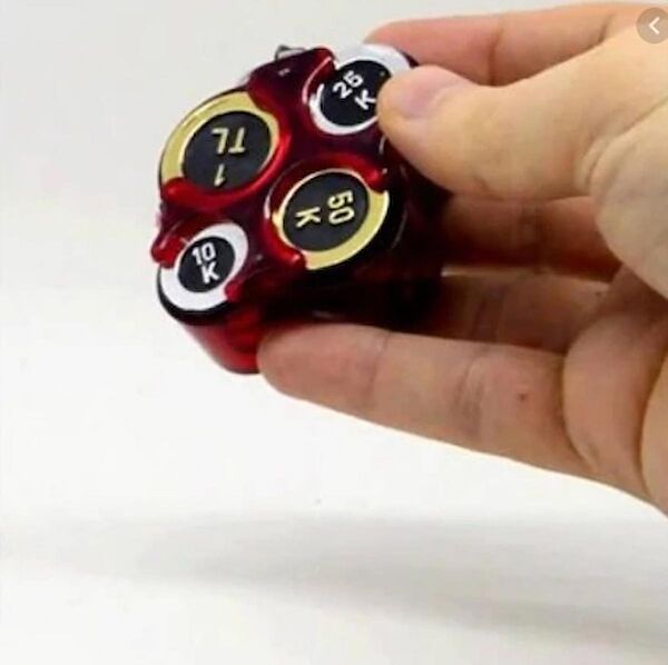 Bibizde Bozuk Para Kutuları