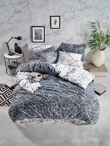 Beğenal Nevresim Takımı