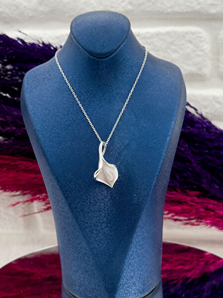 Livora Jewelry Kolye