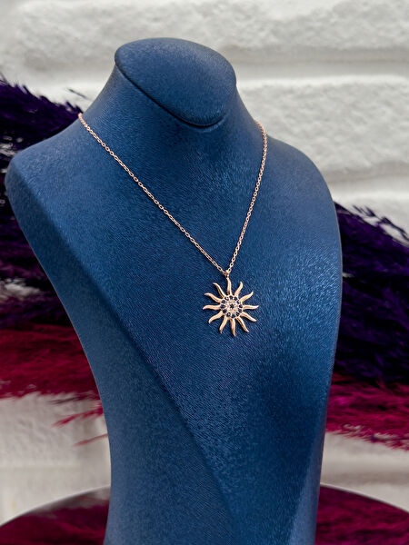 Livora Jewelry Kolye