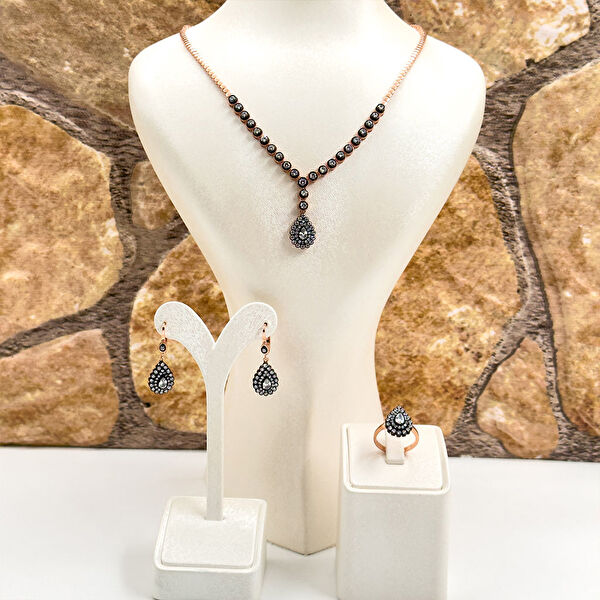 Livora Jewelry Takı Seti