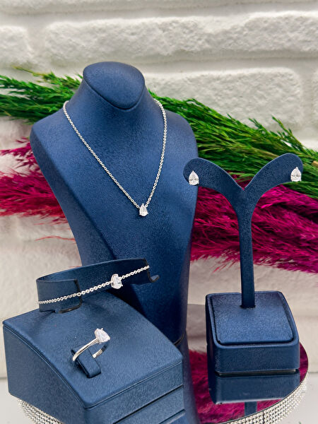 Livora Jewelry Takı Seti