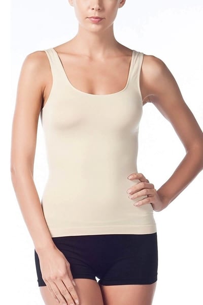 Lenaca Kadın Atlet, Body