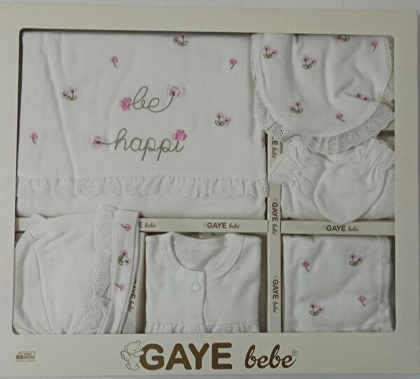 Gaye Yenidoğan Hastane Çıkışı