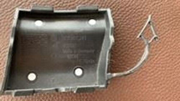 Monreal Çeki Demiri Kapağı