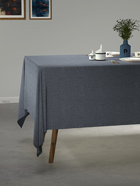 Perle Masa Örtüsü