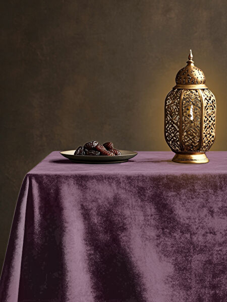 Perle Masa Örtüsü