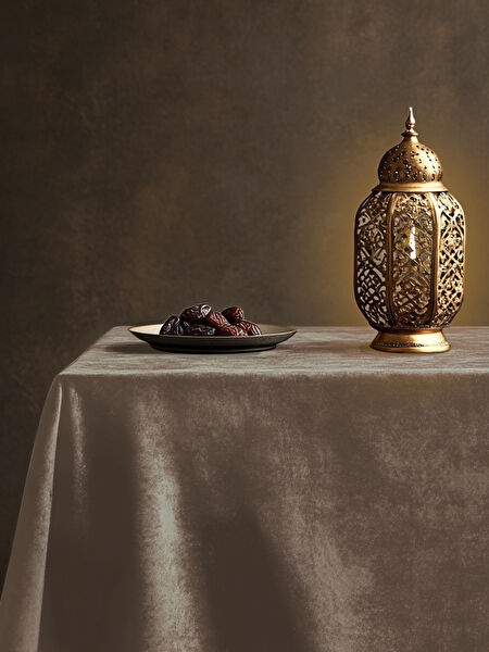 Perle Masa Örtüsü