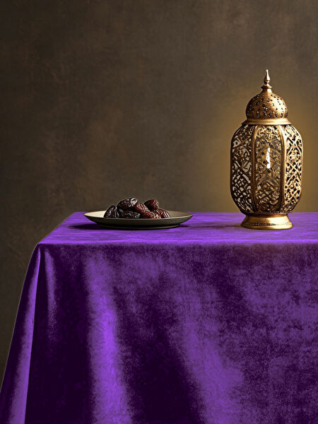 Perle Masa Örtüsü