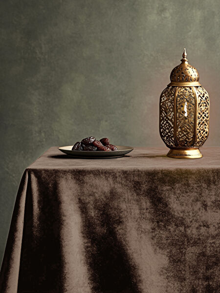 Perle Masa Örtüsü