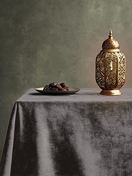 Perle Masa Örtüsü