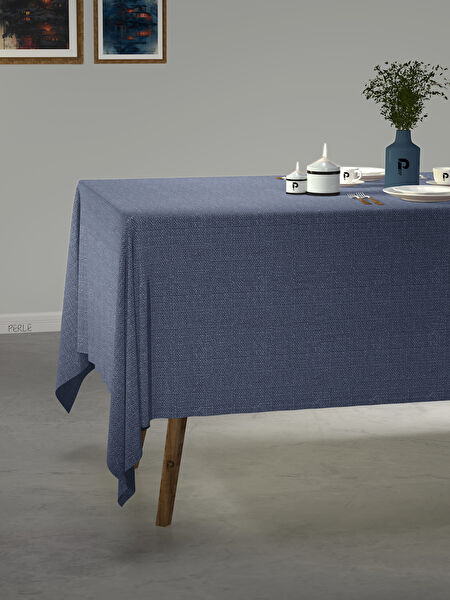 Perle Masa Örtüsü