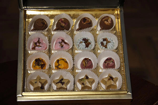 Morpho Effect Group Çikolata, Gofret