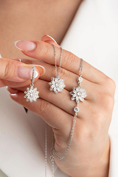 Gümüşistan Takı Seti