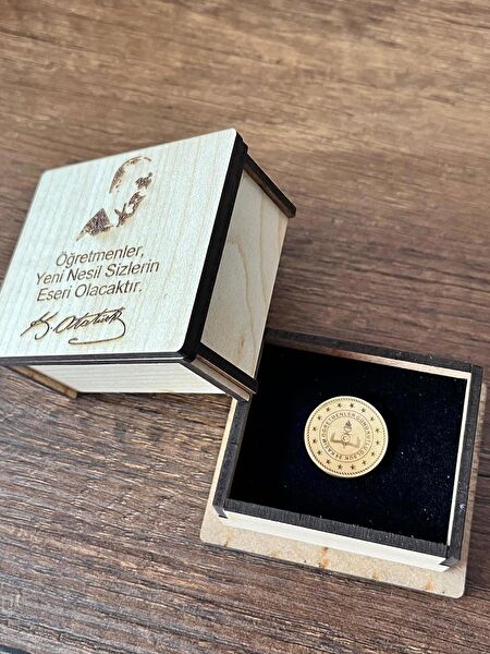 Gümüşistan Broş, Yaka İğnesi, Rozet