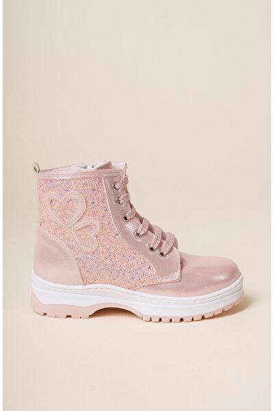 Neskaavm Kız Çocuk Bot, Çizme