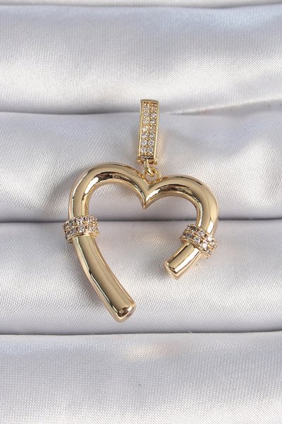 Nevamel Charm