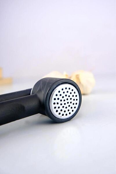 Nishev Patates, Sarımsak Ezici