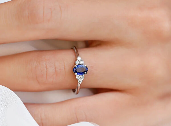 Safir Mücevher Altın Yüzük