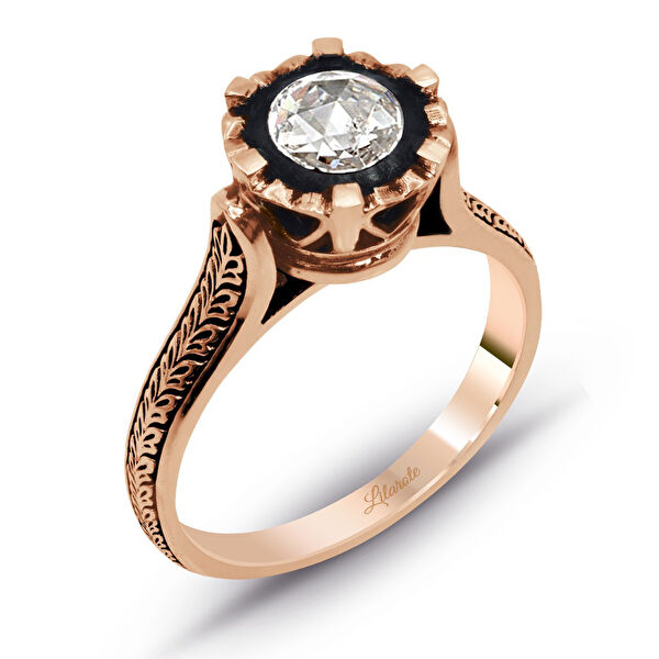 Lilarote Altın Yüzük