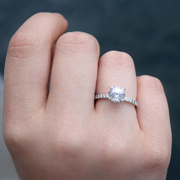 Lilarote Altın Yüzük