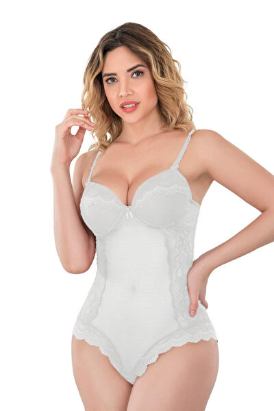 Fevien Kadın Atlet, Body