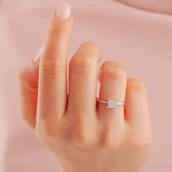 Assos Altın Yüzük