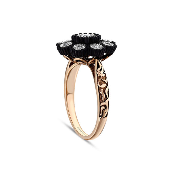 Assos Altın Yüzük